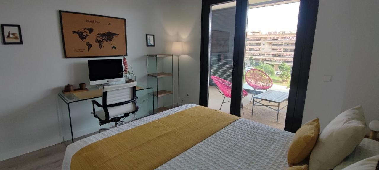 Teatinos Suite Málaga Extérieur photo